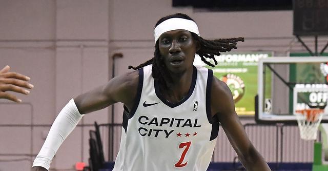 公牛大名单已有20人！球队与穆哈马杜签下一份训练营合同